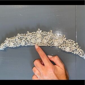 Marionat Bridal Headpiece